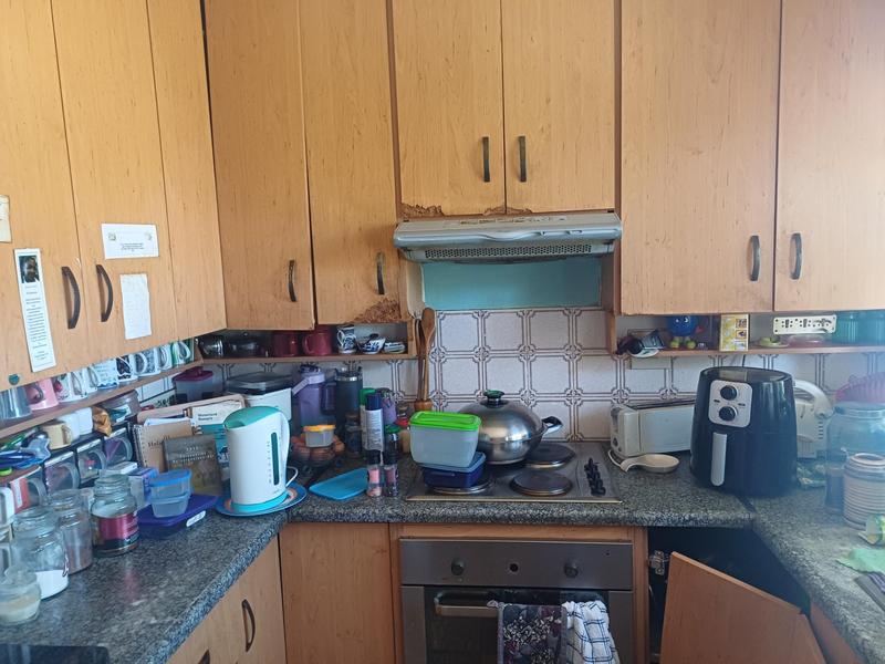 3 Bedroom Property for Sale in Pineview Western Cape
